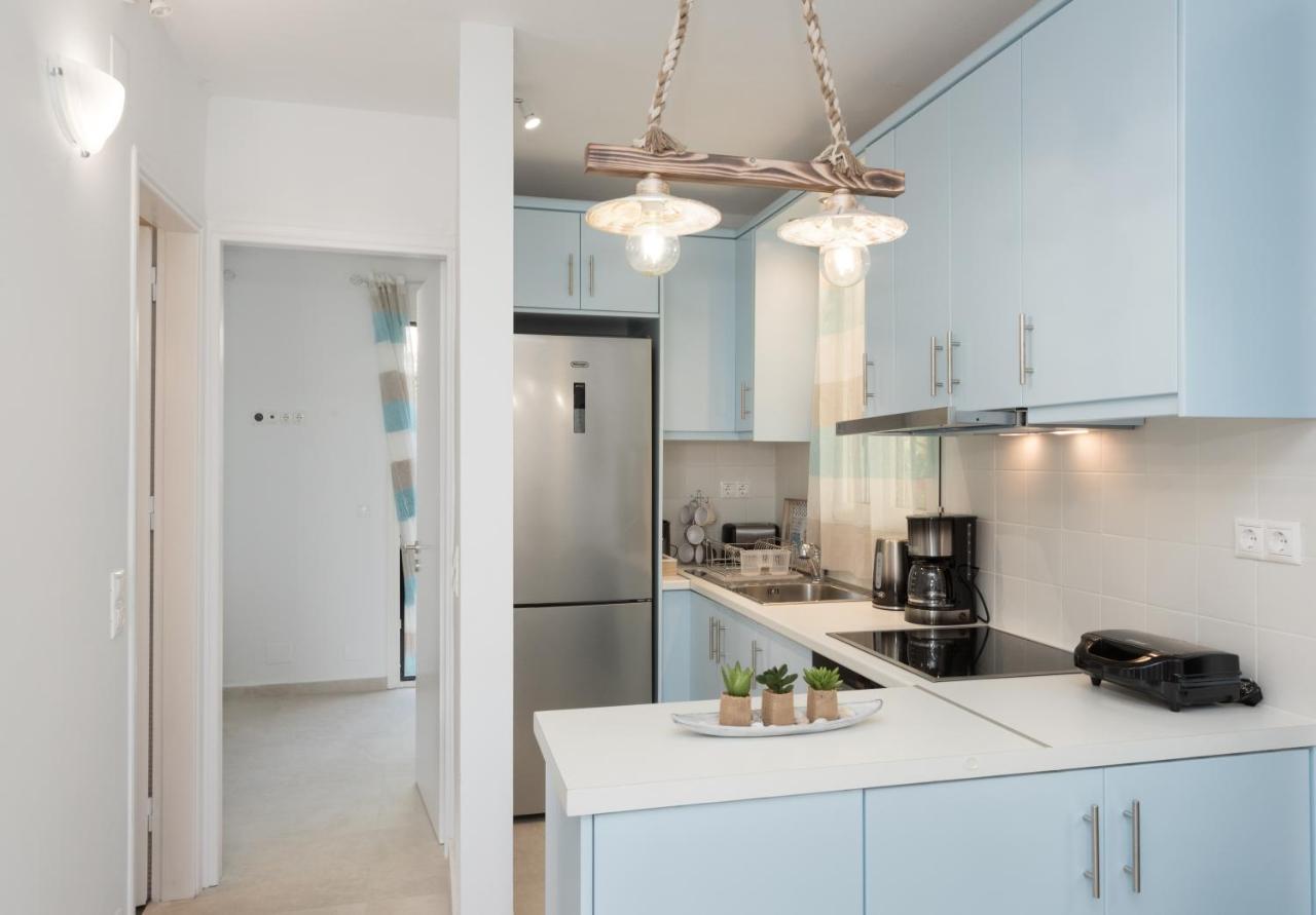 Waves Apartments Melody Glyfada Экстерьер фото